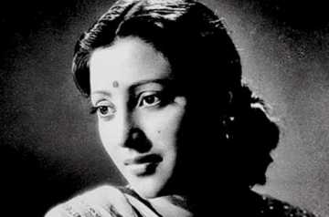 মহানায়িকার ৮৪তম জন্মদিন আজ